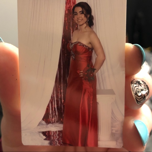 Prom dress - Picture 5 of 5